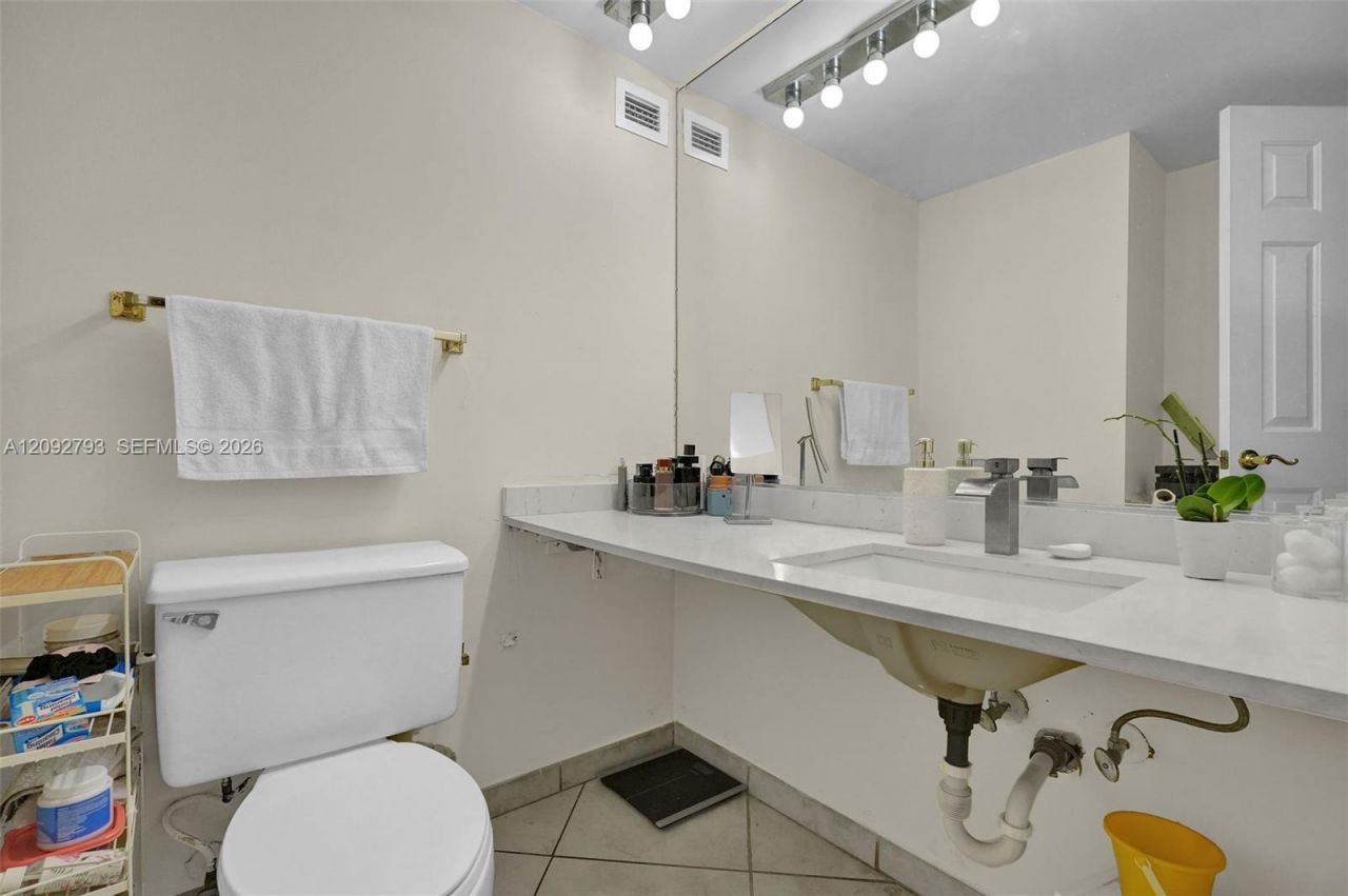 6770 Indian Creek Dr, Unit 8R, Miami Beach, FL 33141 Photo