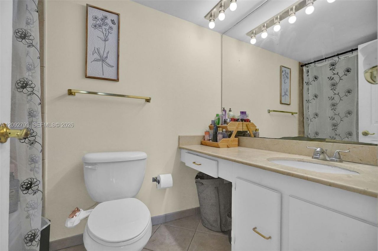6770 Indian Creek Dr, Unit 8R, Miami Beach, FL 33141 Photo