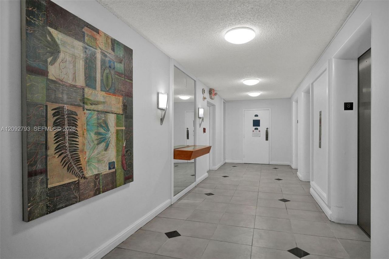 6770 Indian Creek Dr, Unit 8R, Miami Beach, FL 33141 Photo