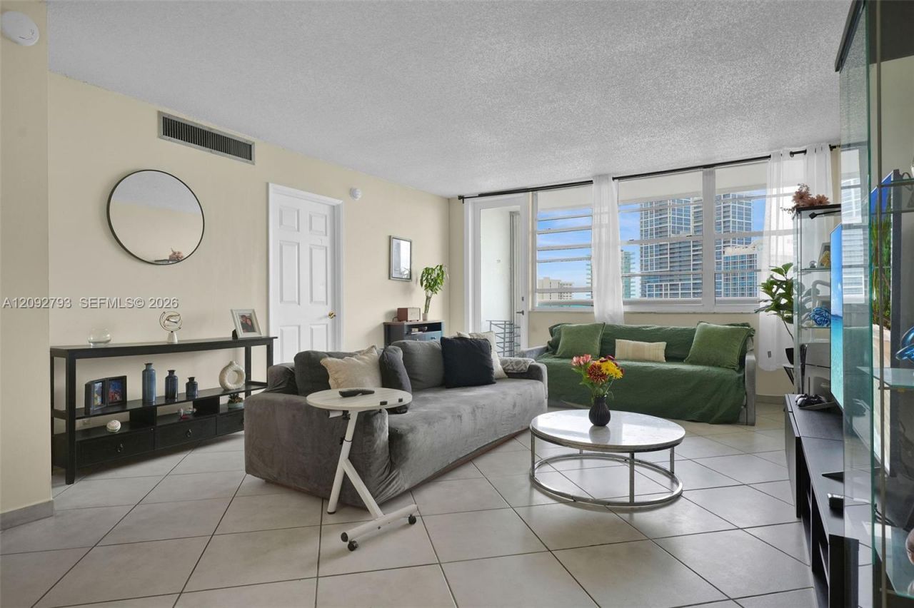 6770 Indian Creek Dr, Unit 8R, Miami Beach, FL 33141 Photo