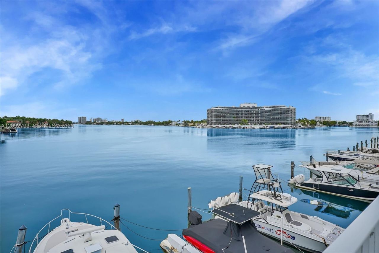 6770 Indian Creek Dr, Unit 8R, Miami Beach, FL 33141 Photo