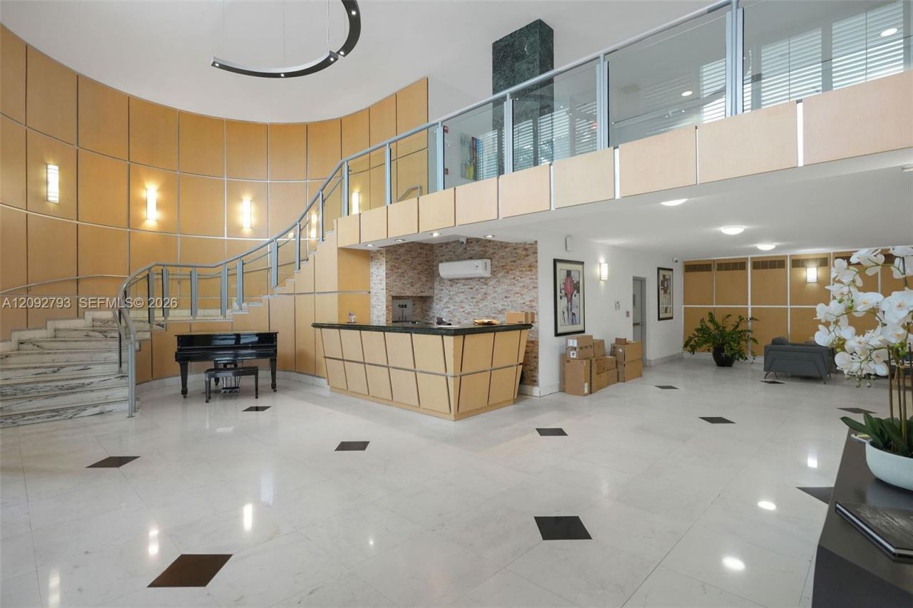6770 Indian Creek Dr, Unit 8R, Miami Beach, FL 33141 Photo