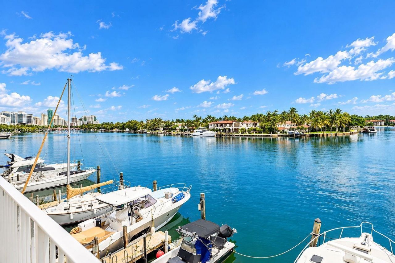 6770 Indian Creek Dr, Unit 8R, Miami Beach, FL 33141 Photo