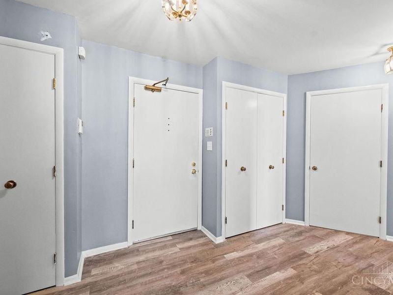3533 Amberacres Drive, Unit 305, Cincinnati, OH 45237 Photo 19