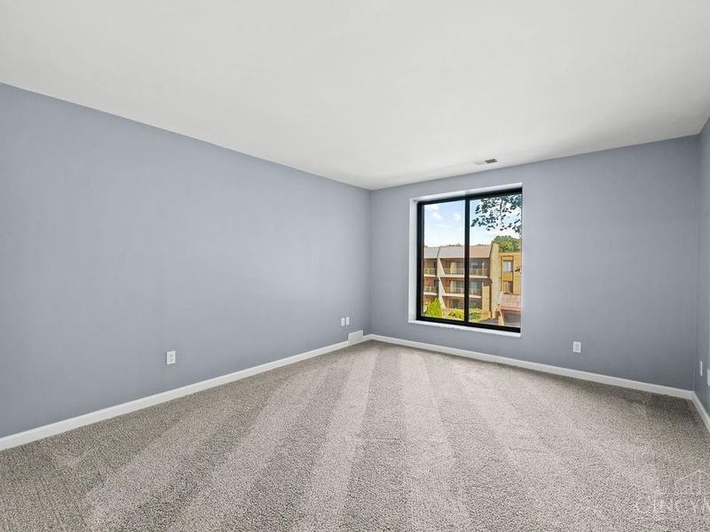 3533 Amberacres Drive, Unit 305, Cincinnati, OH 45237 Photo 20
