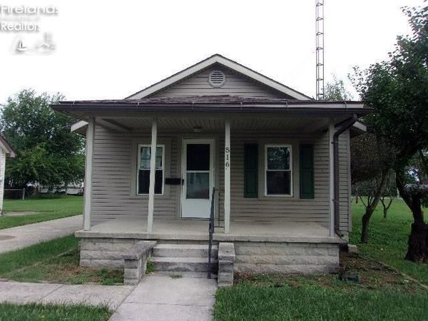 516 Miller Avenue, Fostoria, OH 44830