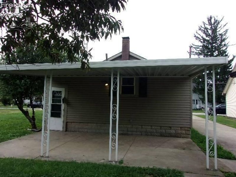 516 Miller Avenue, Fostoria, OH 44830 Photo 13