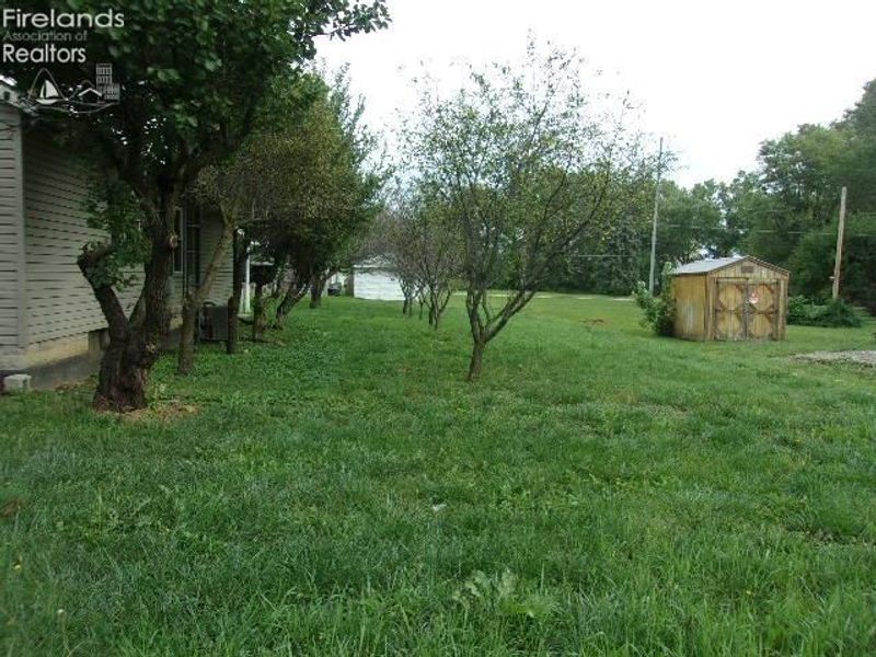 516 Miller Avenue, Fostoria, OH 44830 Photo 16
