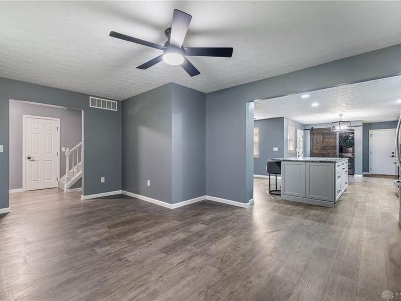 7815 Millerton Drive, Centerville, OH 45459 Photo 4