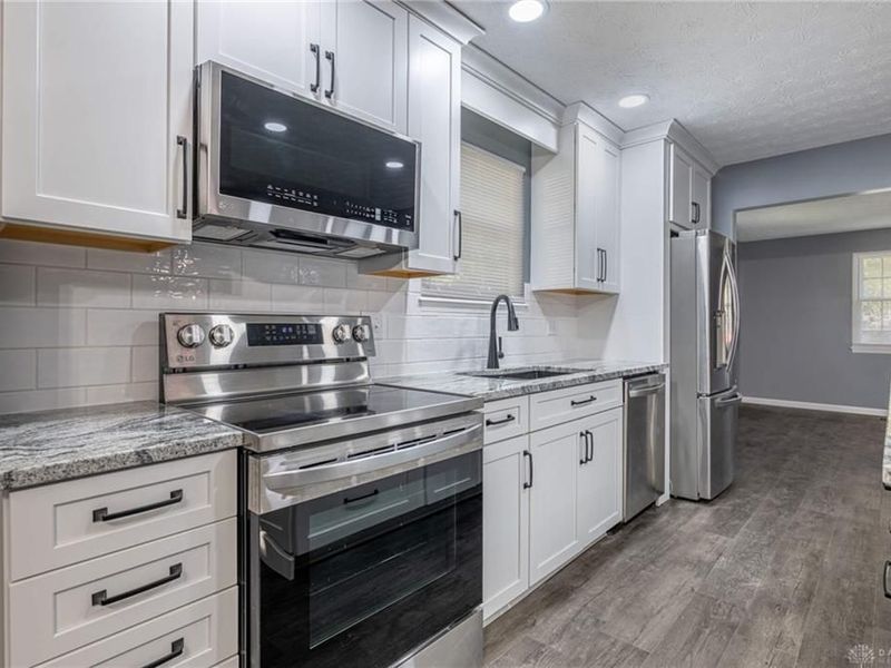7815 Millerton Drive, Centerville, OH 45459 Photo 7
