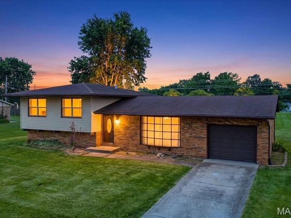 7 Draco Drive, Freeburg, IL 62243