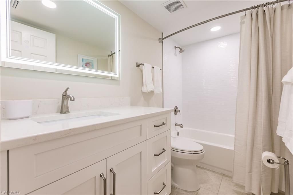 3032 Sandpiper Bay Cir, Unit G102, Naples, FL 34112 Photo