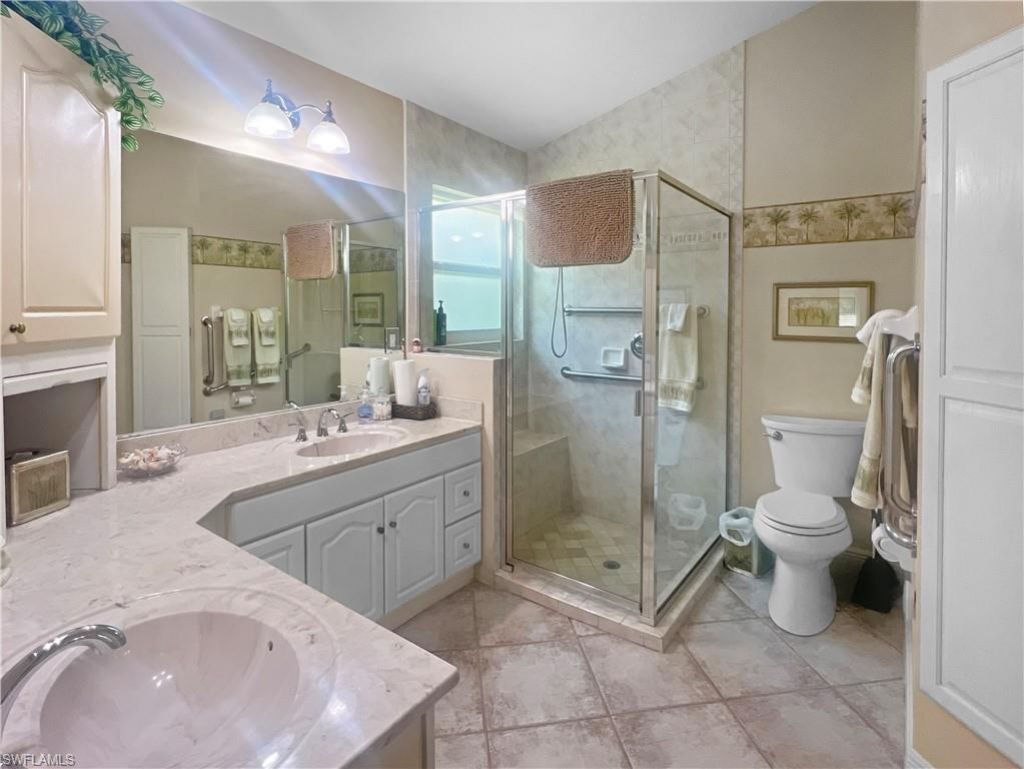 6046 Westbourgh Dr , Naples, FL 34112 Photo
