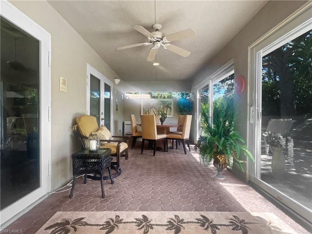 6046 Westbourgh Dr , Naples, FL 34112 Photo