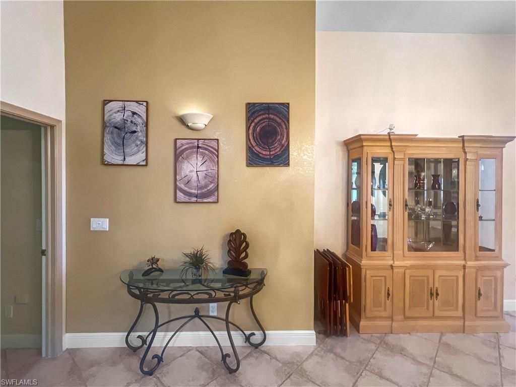 6046 Westbourgh Dr , Naples, FL 34112 Photo