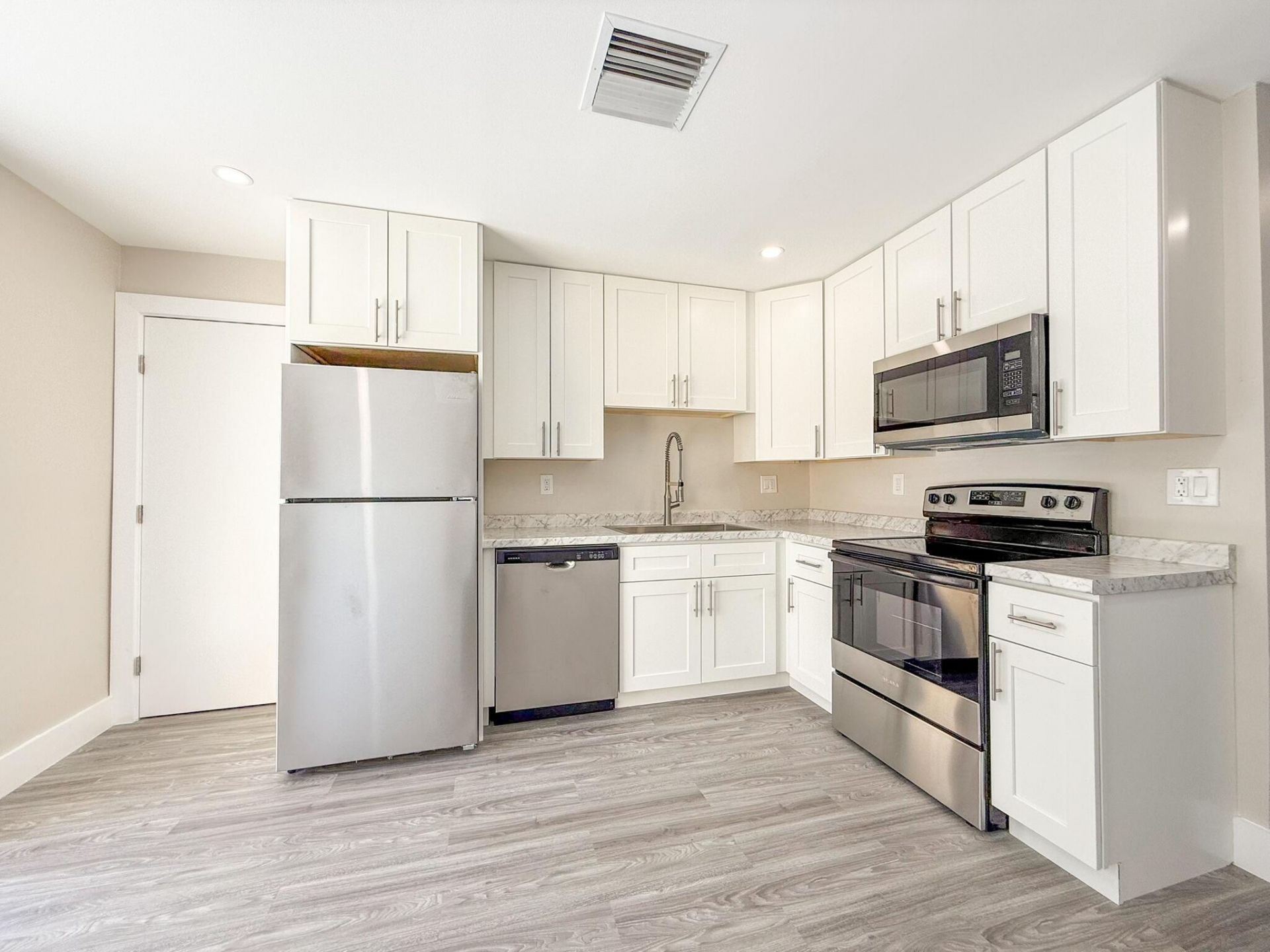 9370 Hi Drive, West Palm Beach, FL 33403 Photo