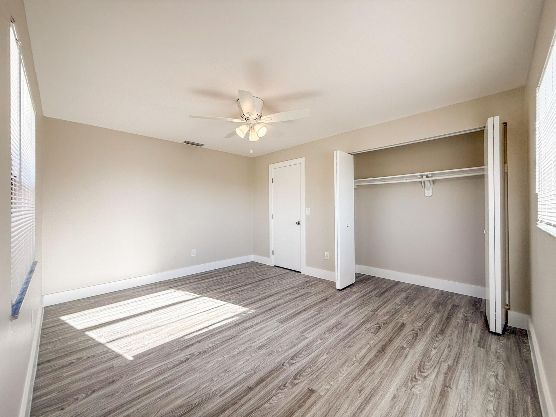 9370 Hi Drive, West Palm Beach, FL 33403 Photo