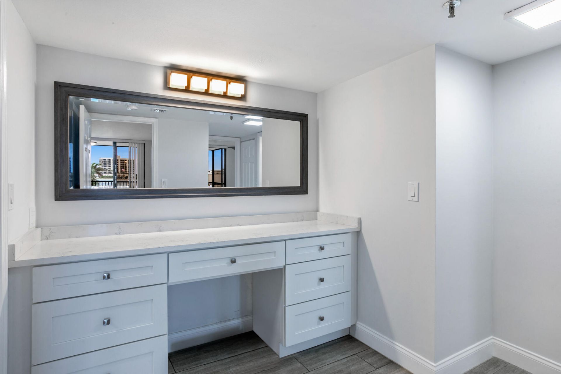 19800 Sandpointe Bay Drive S, Unit 208, Jupiter, FL 33469 Photo