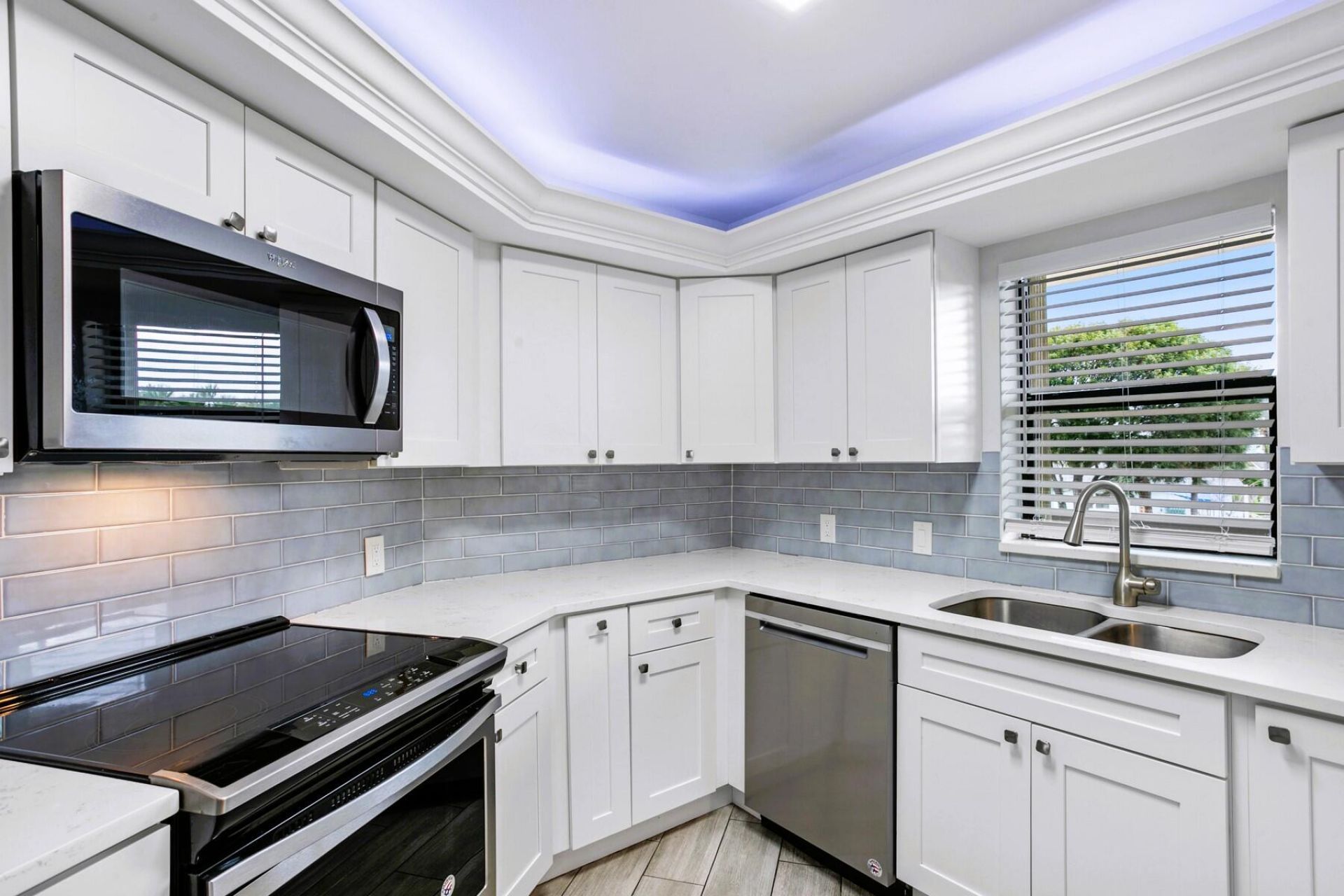 19800 Sandpointe Bay Drive S, Unit 208, Jupiter, FL 33469 Photo