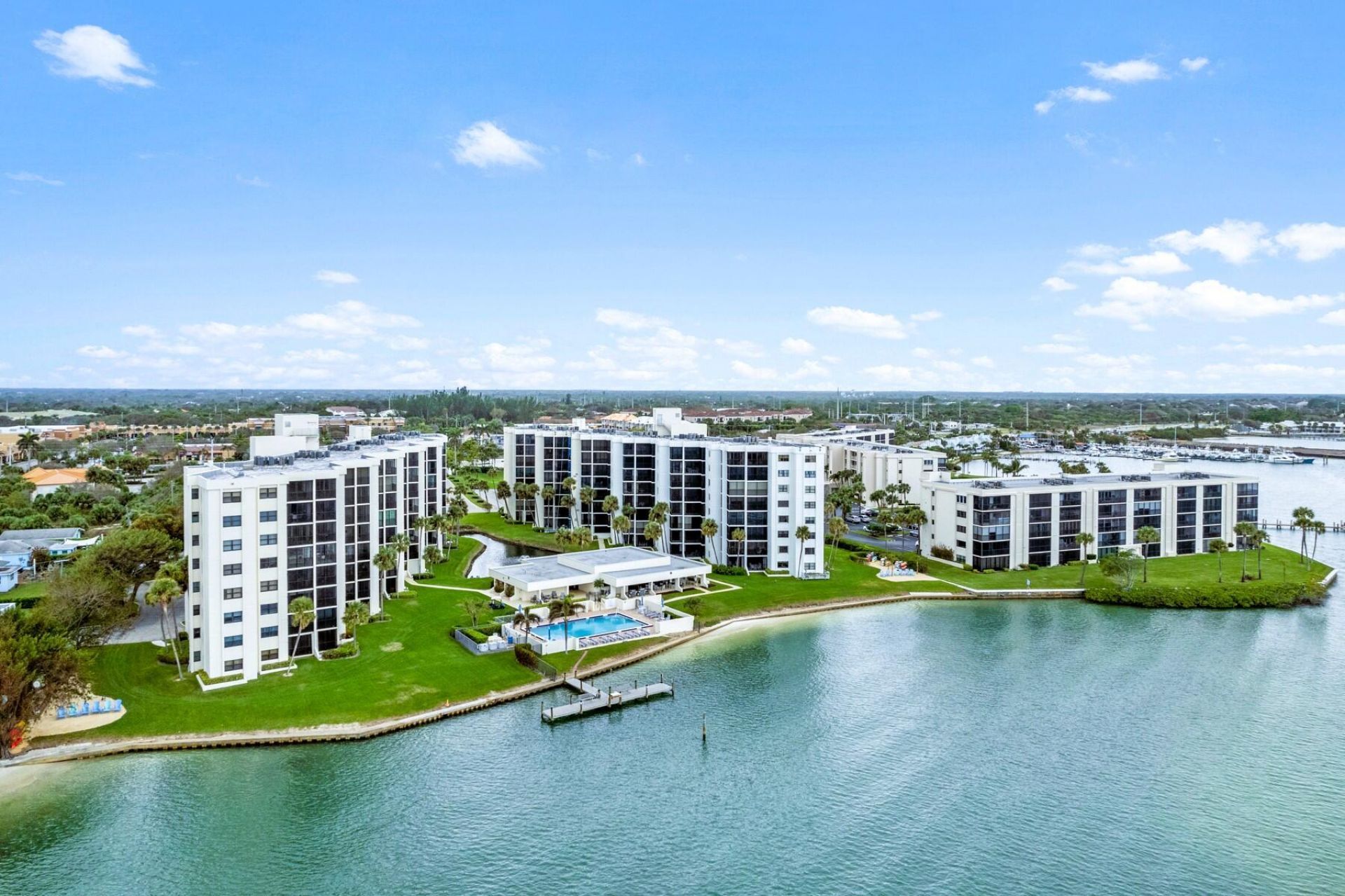 19800 Sandpointe Bay Drive S, Unit 208, Jupiter, FL 33469 Photo