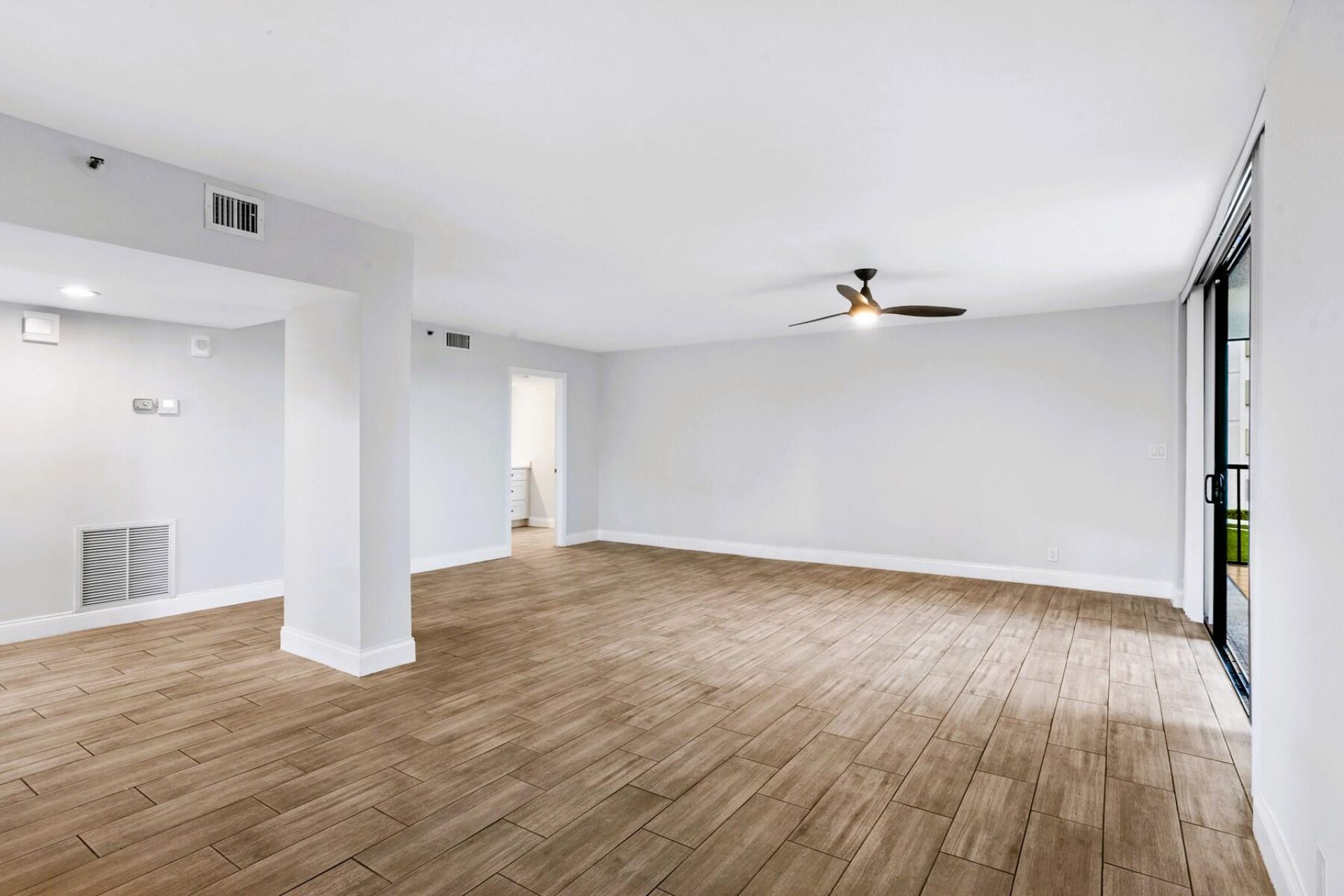 19800 Sandpointe Bay Drive S, Unit 208, Jupiter, FL 33469 Photo