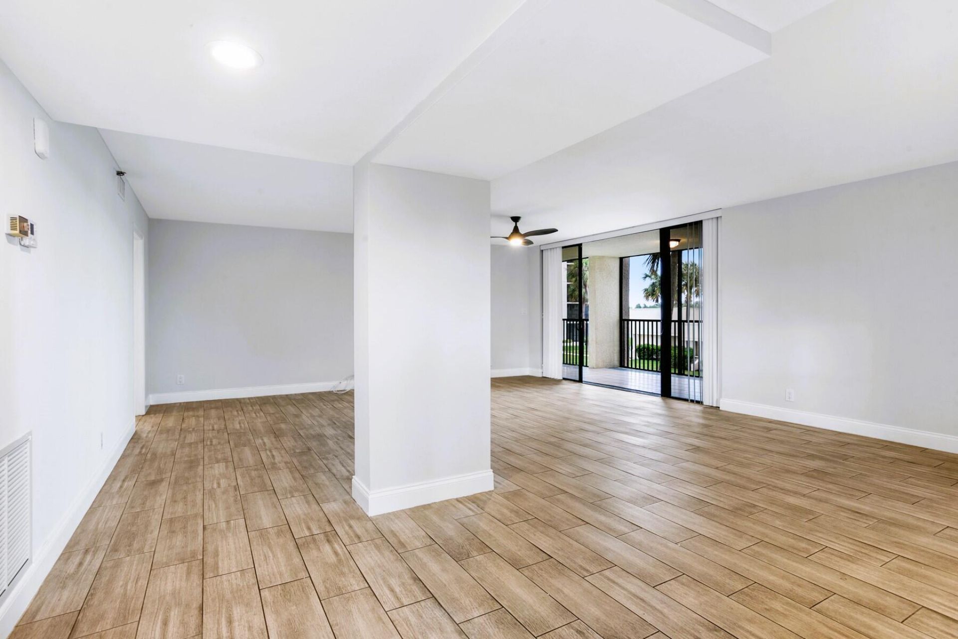 19800 Sandpointe Bay Drive S, Unit 208, Jupiter, FL 33469 Photo
