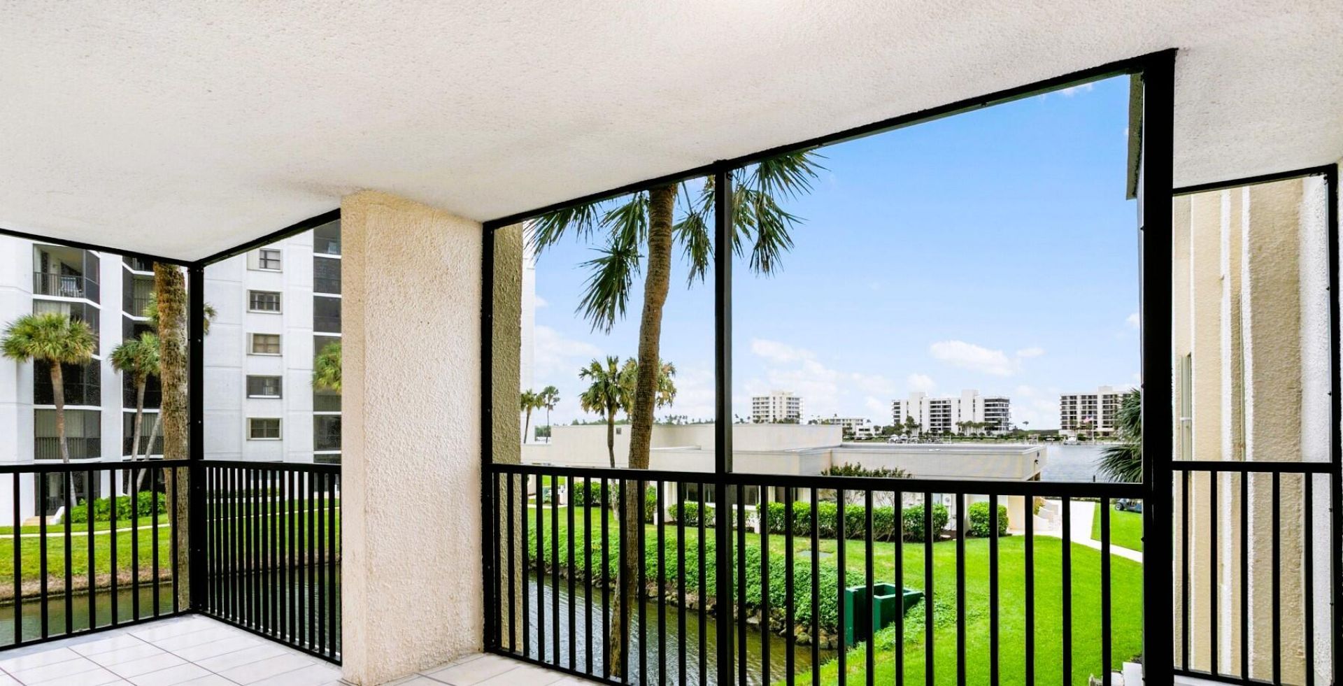19800 Sandpointe Bay Drive S, Unit 208, Jupiter, FL 33469 Photo