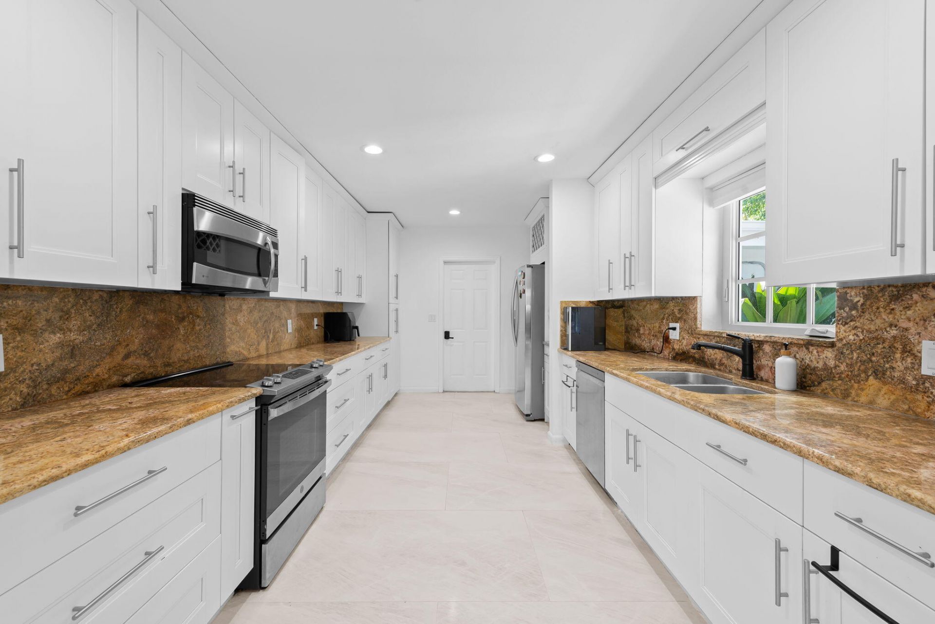 1311 Pierce Street, Hollywood, FL 33019 Photo