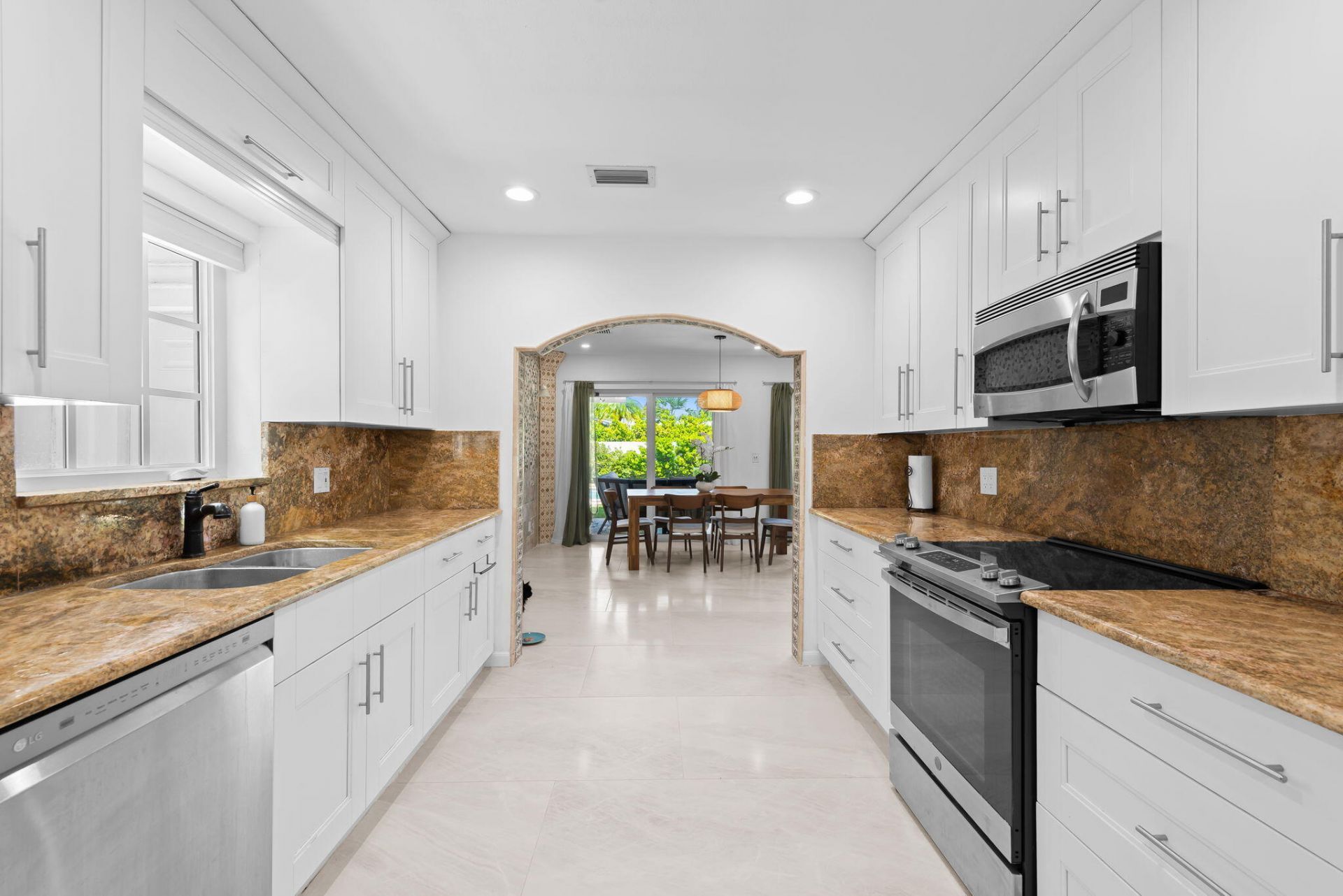 1311 Pierce Street, Hollywood, FL 33019 Photo