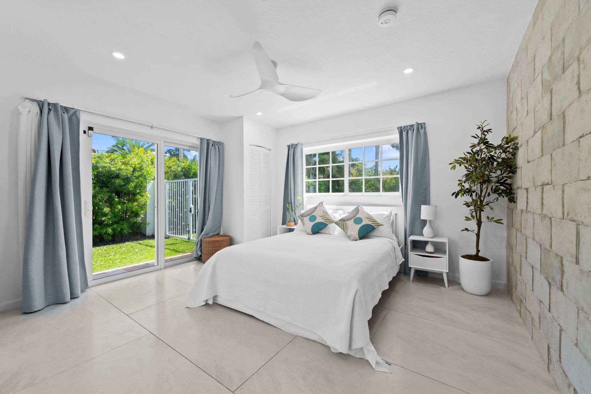 1311 Pierce Street, Hollywood, FL 33019 Photo