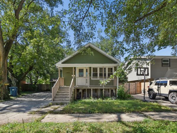 14938 Millard Avenue , Midlothian, IL 60445