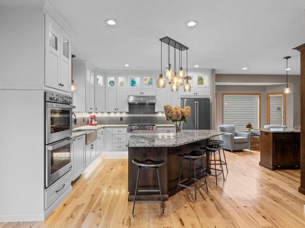 1435 Wildflower Lane, Chaska, MN 55318