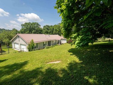2276 Kingwood Pike, Morgantown, WV 26508