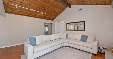 8666 Gaines Ave, Orangevale, CA 95662 Photo