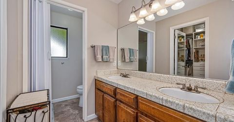 8666 Gaines Ave, Orangevale, CA 95662 Photo