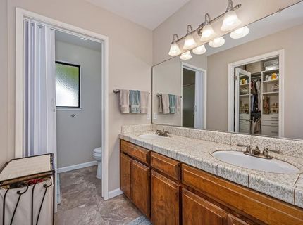 8666 Gaines Ave, Orangevale, CA 95662 Photo
