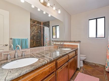 8666 Gaines Ave, Orangevale, CA 95662 Photo