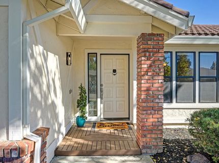 8666 Gaines Ave, Orangevale, CA 95662 Photo
