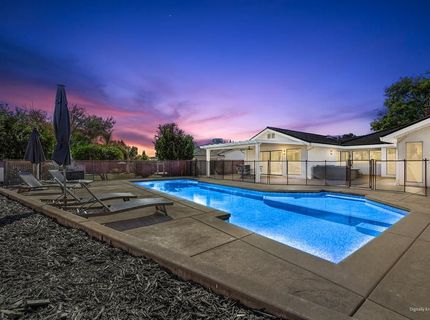 8666 Gaines Ave, Orangevale, CA 95662 Photo