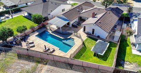8666 Gaines Ave, Orangevale, CA 95662 Photo