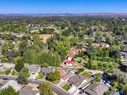 8666 Gaines Ave, Orangevale, CA 95662 Photo