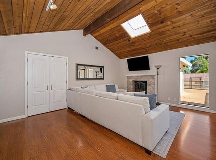 8666 Gaines Ave, Orangevale, CA 95662 Photo