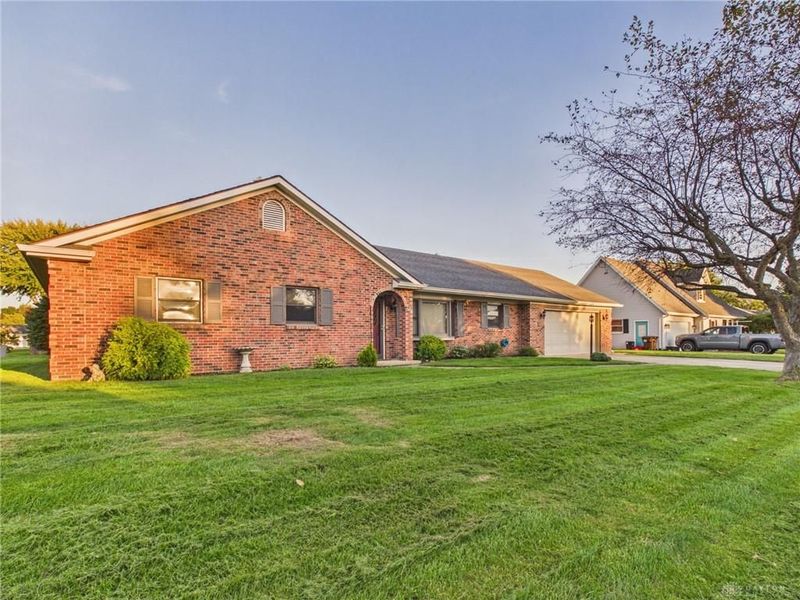 115 Willow Drive, Greenville, OH 45331 Photo 4