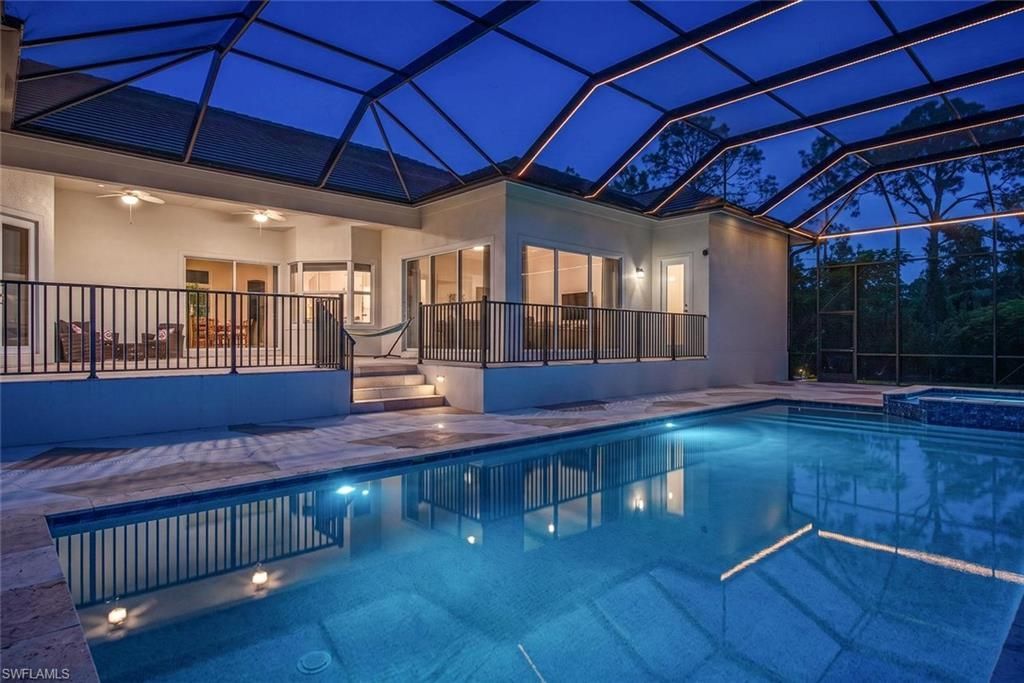 379 25th St Nw, Naples, FL 34120 Photo