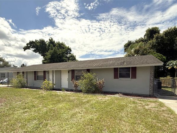 536 BRIARWOOD ROAD , VENICE, FL 34293
