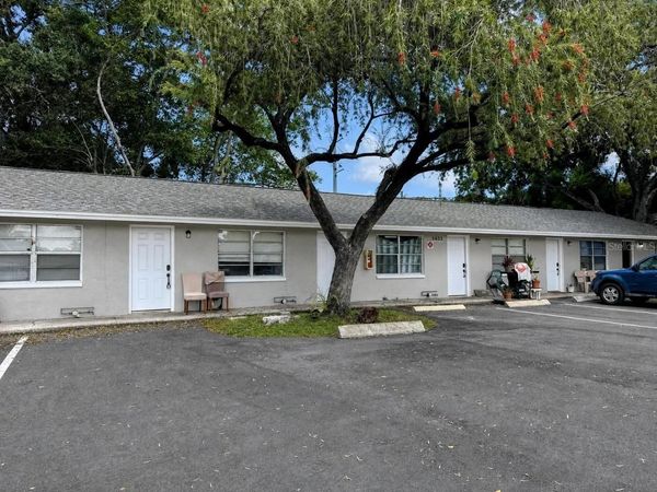 5633 CRISSMAN DRIVE N, Unit C3, ST PETERSBURG, FL 33714