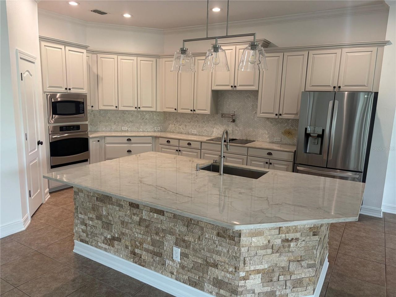 4244 Isle Vista Avenue, Belle Isle, FL 32812 Photo