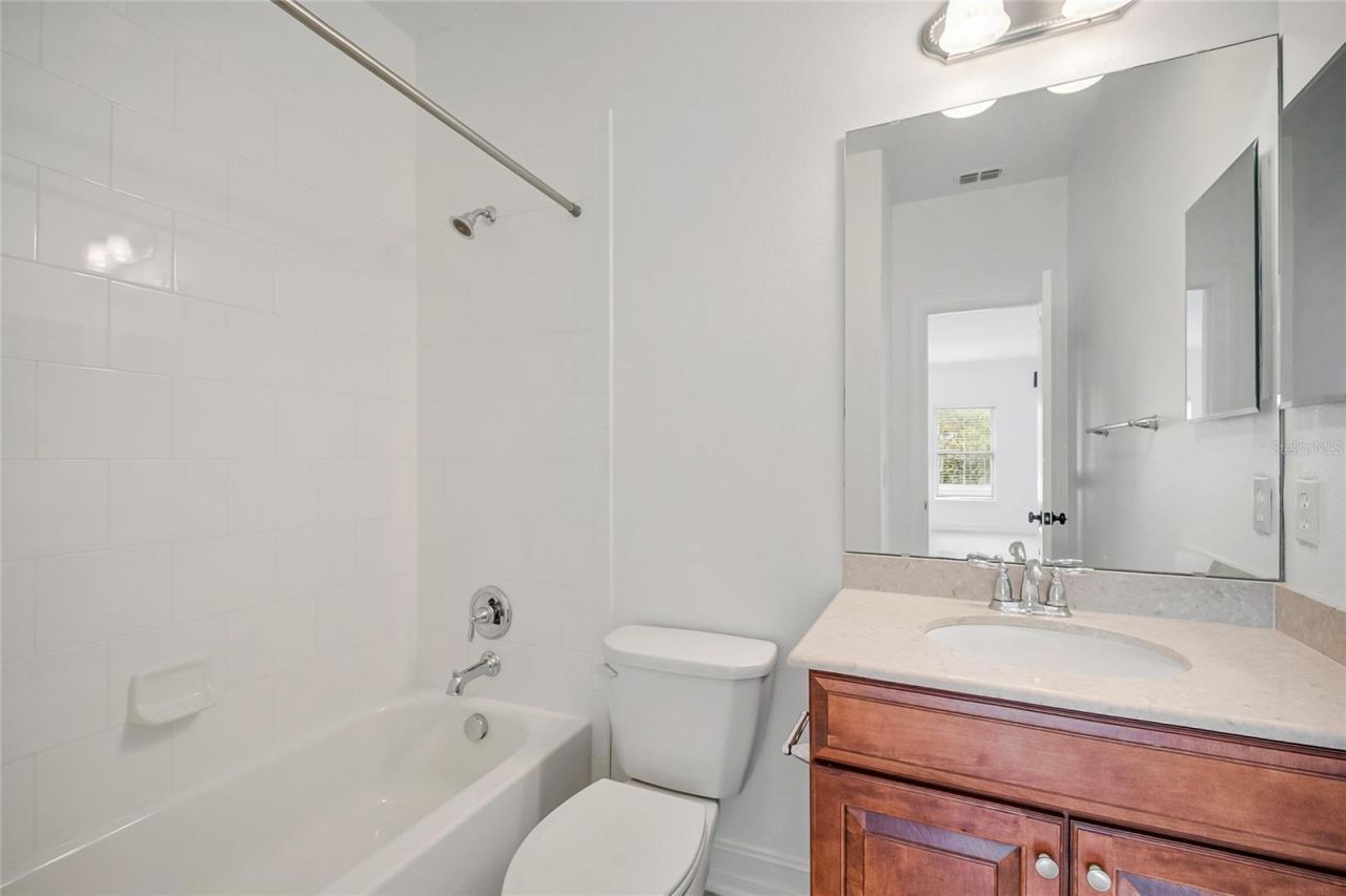 4244 Isle Vista Avenue, Belle Isle, FL 32812 Photo
