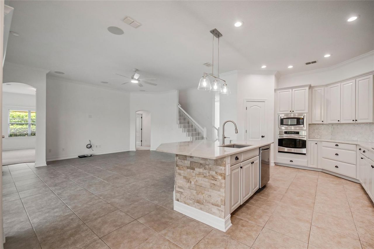 4244 Isle Vista Avenue, Belle Isle, FL 32812 Photo