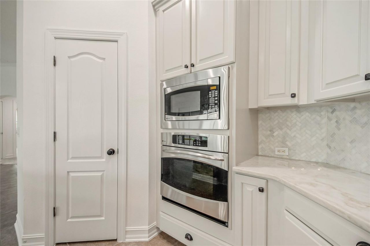 4244 Isle Vista Avenue, Belle Isle, FL 32812 Photo